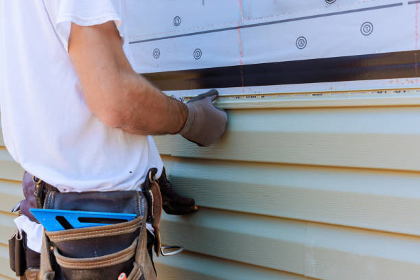 Trusted Emergency Siding Repair service in Hurst, TX - Creative Siding